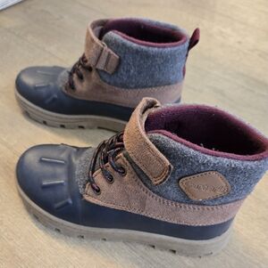 Carter's Little Boy Duck Boots, Size 1